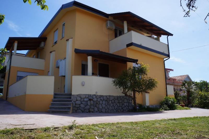 Hotel Maremonti Joppolo Ngoại thất bức ảnh