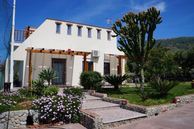 Hotel Maremonti Joppolo Ngoại thất bức ảnh